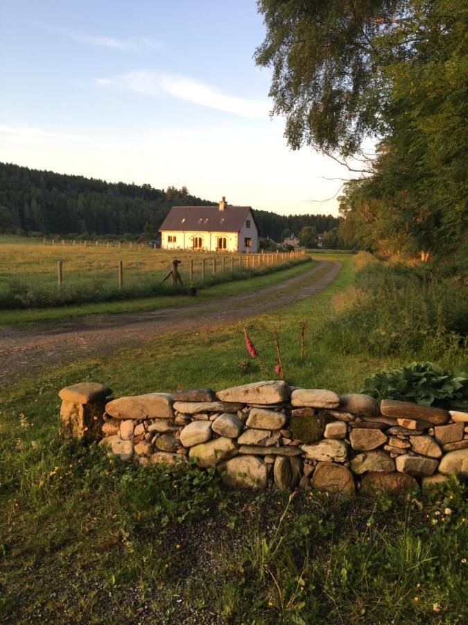 Dalmunach House อาเบอร์ลัวร์ ภายนอก รูปภาพ