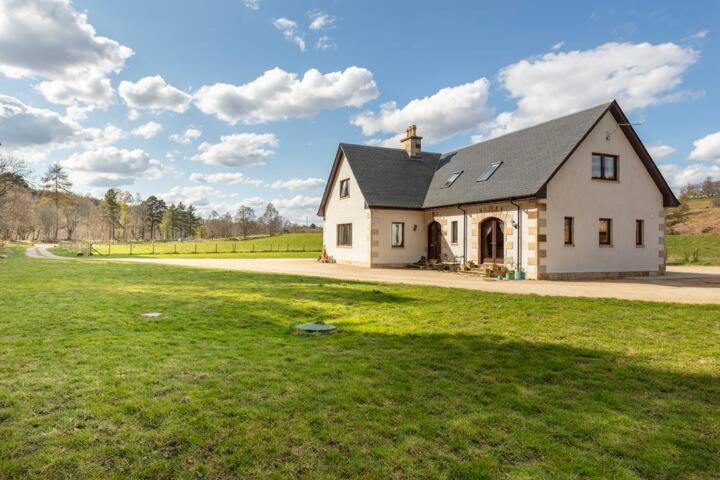 Dalmunach House อาเบอร์ลัวร์ ภายนอก รูปภาพ